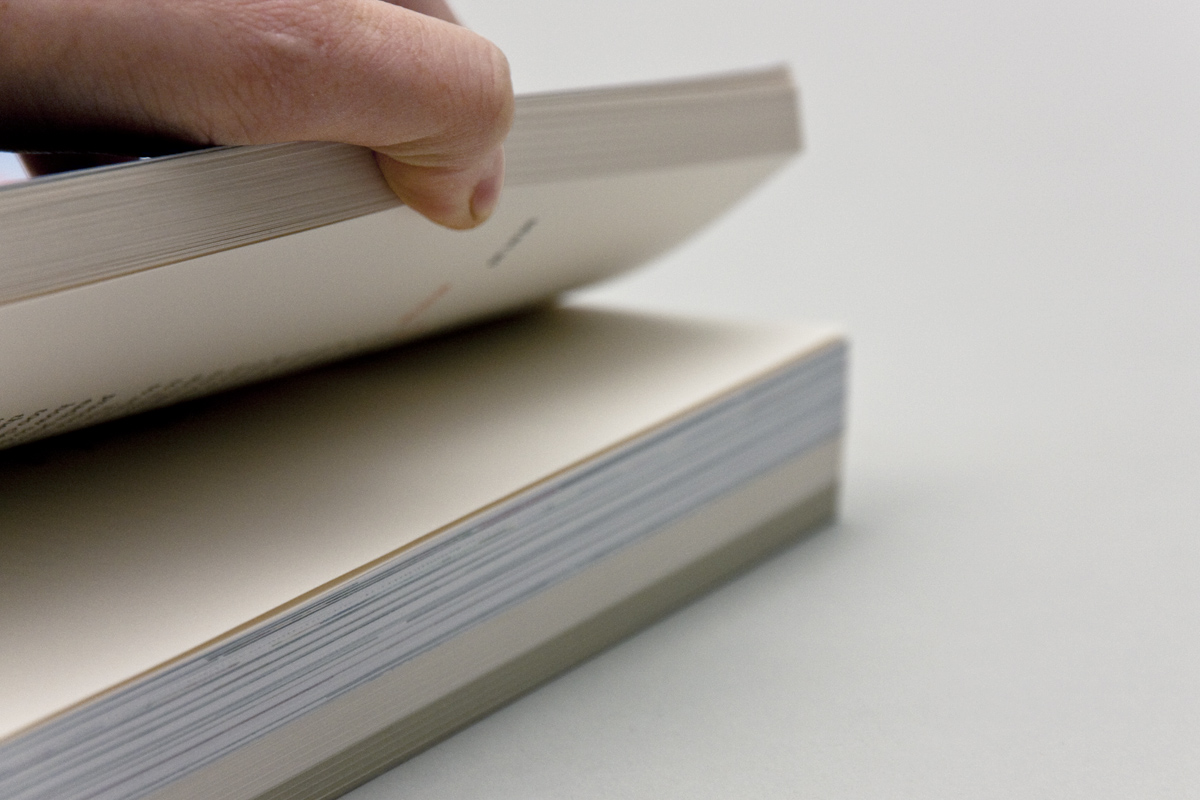 Epicentre-MACM-Musee-Art-Contemporain-Montreal-Catalogue-Triennale-Quebecoise-2011-Travail-Qui-Nous-Attend-08